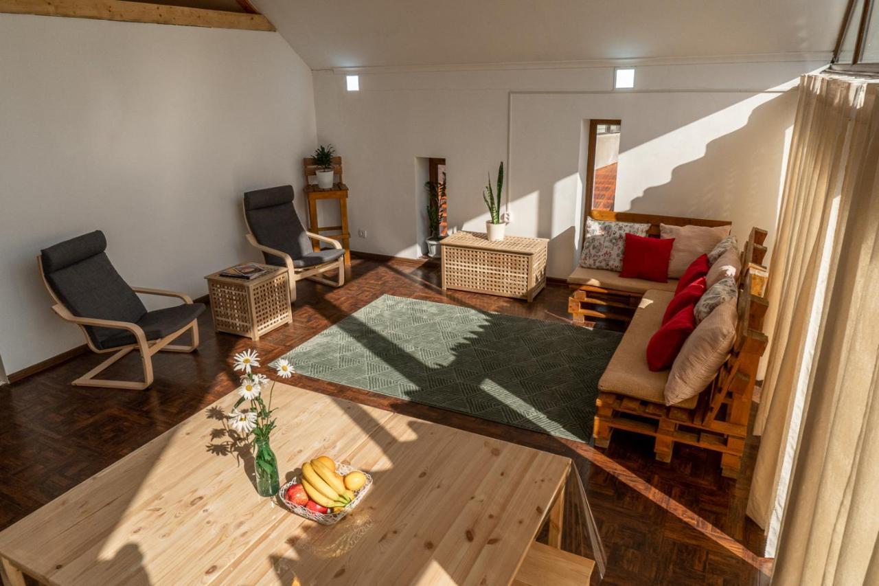 Modern Loft Lighthouse Hostel Karakol Bagian luar foto