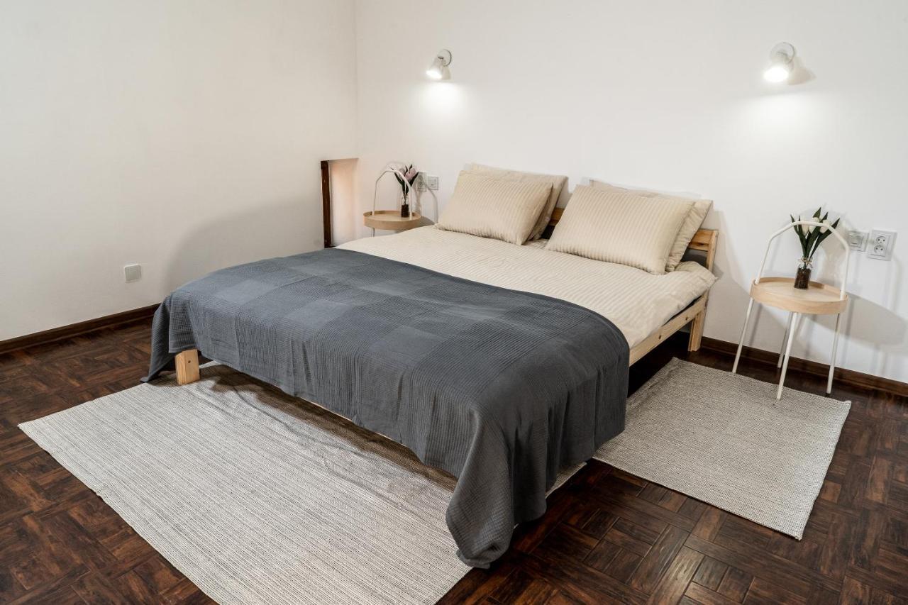 Modern Loft Lighthouse Hostel Karakol Bagian luar foto
